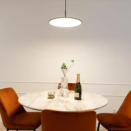 Lägenhet - 50 M2 Luksusu Nad Jeziorem, Parking, Winda, Widok, Netflix